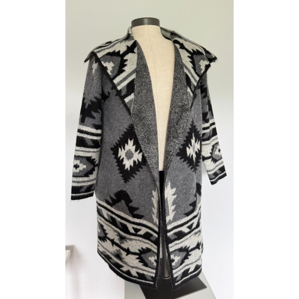 Max Studio Aztec Longline Sweater Coat Cardigan Black Gray Womens L 8002004